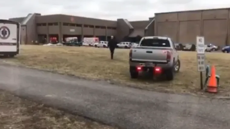 Stravičan scenarij u američkoj srednjoj školi: napadač ubio jednu, a ranio više osoba