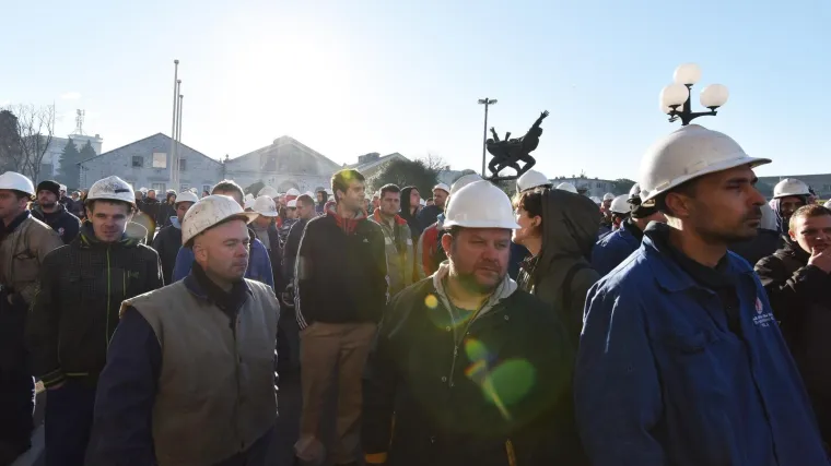 Radnicima isplaćena plaća za prosinac, a sjela je i božićnica od 850 kuna