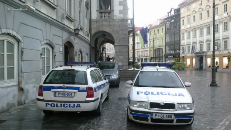 Granični prijelaz Ka&scaron;tel-Dragonja  opet otvoren: sumnja na bombu bila je lažna