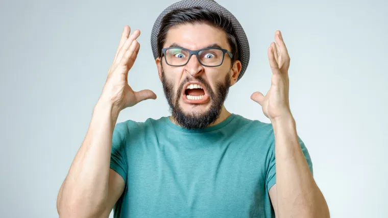 'Za&scaron;to ne zatvara&scaron; zubnu pastu': muž poludio i napravio detaljnu listu pravila u kupaonici za svoju ženu