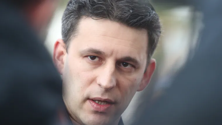 Petrov o bivšima 'sve najbolje': 'Vlada nas je svojim sitnim 'kokošarenjem' možda dugoročno prodala'