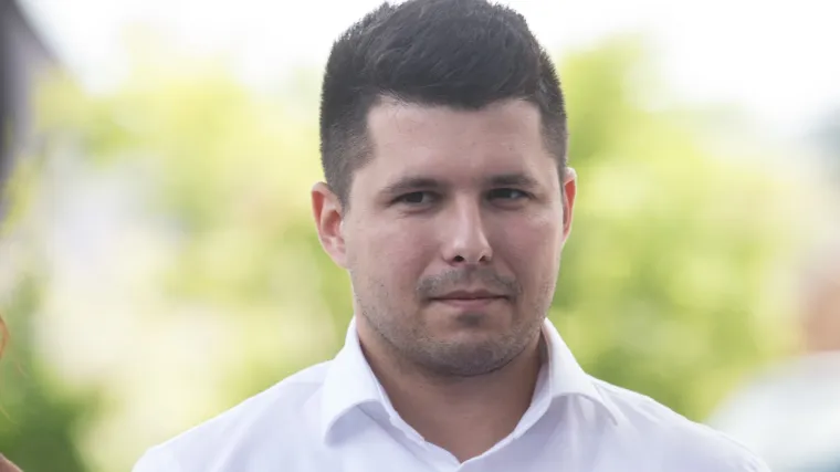 Vrgorac &scaron;tedi i služi kao primjer ostalima: njihovi gradski vijećnici i dalje će dobivati 1 kunu mjesečno