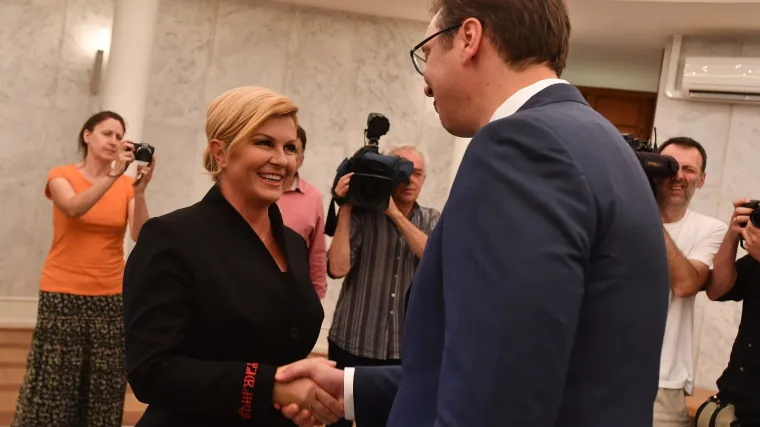 Predsjednica pozvala Vučića u Hrvatsku: 'Uvjerena sam da Hrvati i Srbi mogu i žele naći put koji će nas voditi u bolju budućnost'