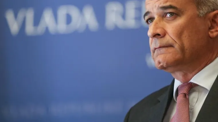 'Domaći savjetnici nemaju direktan ugovor s nama'