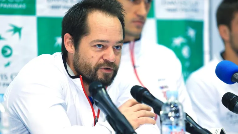 'Ne odgovara mi već godinama. Jednom mi je na poruku poslao 'Nemam taj broj. Tko je?'