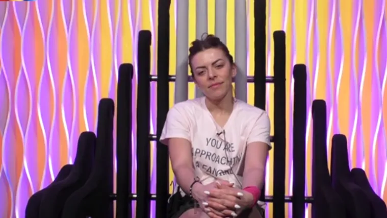 'Stalno se mota oko mene i to mi smeta!'