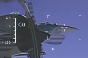 Pogledajte opasan manevar ruskog borbenog aviona