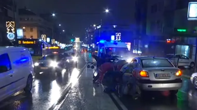 Te&scaron;ka prometna nesreća u centru Beograda: u lančanom sudaru ozlijeđeno 14 ljudi