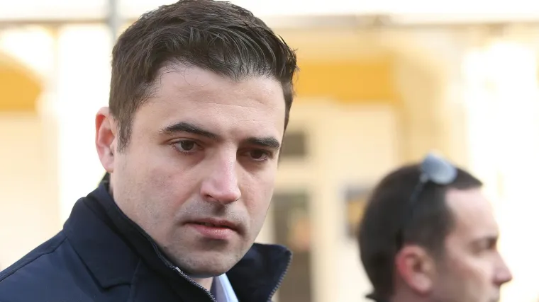 'Danas nije pitanje 'di su pare', danas je pitanje 'di je Plenković'... U Agrokoru se događa legalna pljačka!'