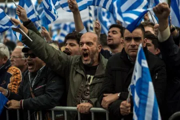 Stotine tisuća ljudi prosvjedovalo protiv dogovora sa Skopljem: 'Makedonija je grčka i samo grčka'