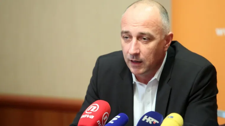 'Mi smo za Istanbusku konvenciju, međutim neodgovorno bi bilo zbog nje ru&scaron;iti Vladu'