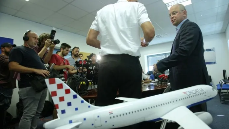 SKOZ od Plenkovića i Butkovića traži sposobnog stručnjaka na čelu Croatia Airlinesa: 'Hitno prekinite spiralno poniranje'