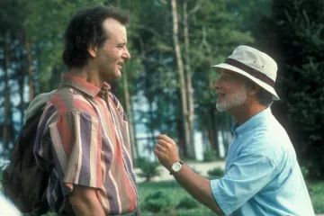 Film Franka Oza koji na duhovit način tematizira američku ovisnost o psihijatrima (Što ćemo s Bobom?)