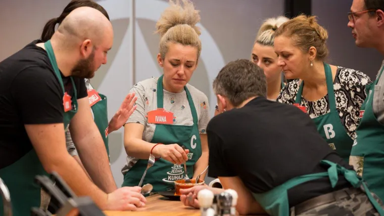 Član žirija osjeća se otrovano, kaže da su ga jela 'natjerala na suicid'