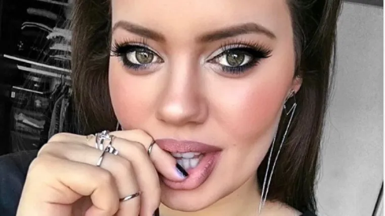 Lucija Lugomer u najseksi izdanju do sada: U čipki i halterima pozvala je žene da slave svoje tijelo