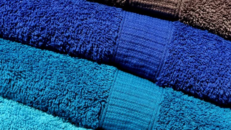 Kako prati ručnike: brzi i jednostavni savjeti za pranje ručnika