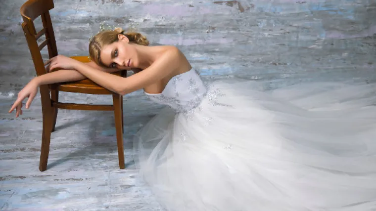 12 vjenčanica od kojih je svaka posebna i priča svoju priču