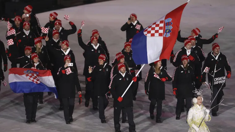 Neka Igre počnu: uz poruke mira i jednu korejsku zastavu otvorene Zimske olimpijske igre u Pjongčangu