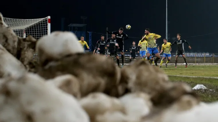 Drugi dio sezone otvoren je utakmicom u Zapre&scaron;iću, igrali su Inter i Slaven Belupo