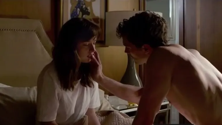 Top tri filmska naslova Pedeset nijansi sive, Dan zaljubljenih i Ljudi u crnom 3