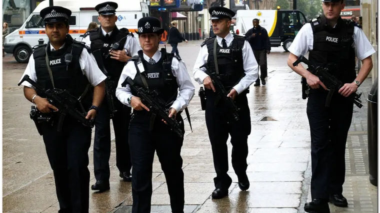 Zračna luka London-City zatvorena nakon otkrića bombe iz Drugog svjetskog rata