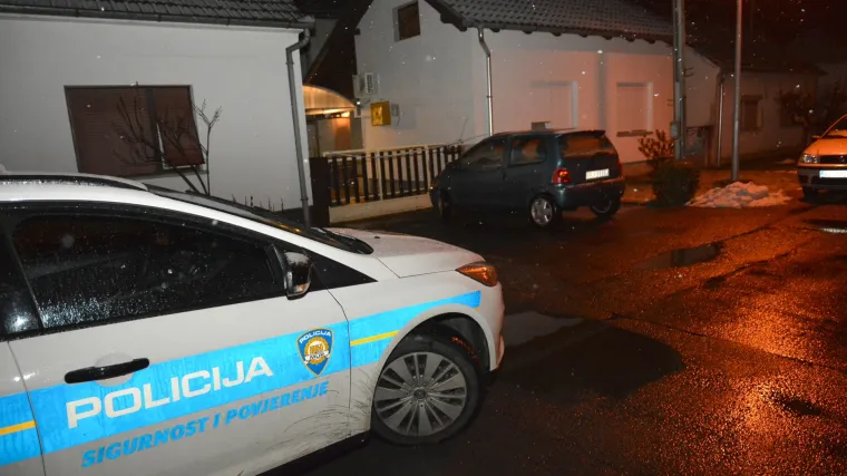 Strava u Bjelovaru: mu&scaron;karac usred žestoke svađe vatrenim oružjem usmrtio svog sina!