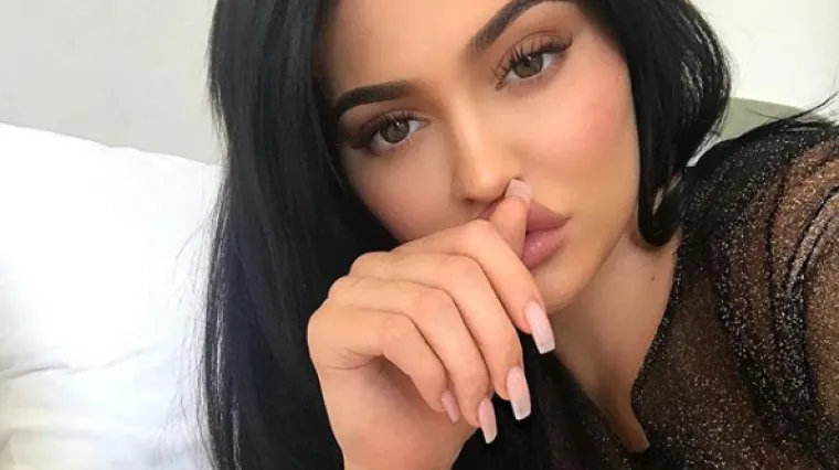 Kylie Jenner fotografirana je prvi puta nakon što je, prije desetak dana, rodila kćerkicu Stormi Webster