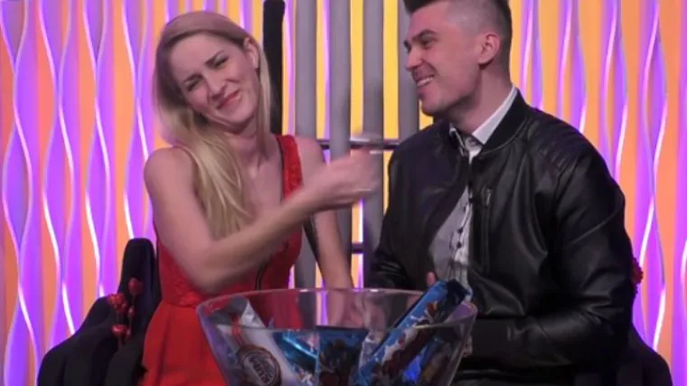 Njihove reklame za čokoladu nisu za maloljetne