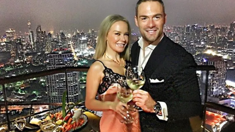 Dobio je otkaz zbog &scaron;kakljivog naslikavanja s pjevačicom?