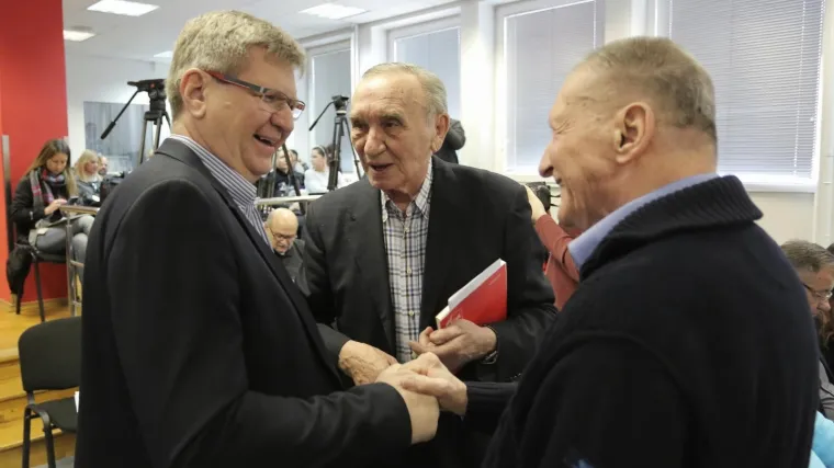 'Novi statut &scaron;titi predsjednika SDP-a kao ličkog medvjeda'