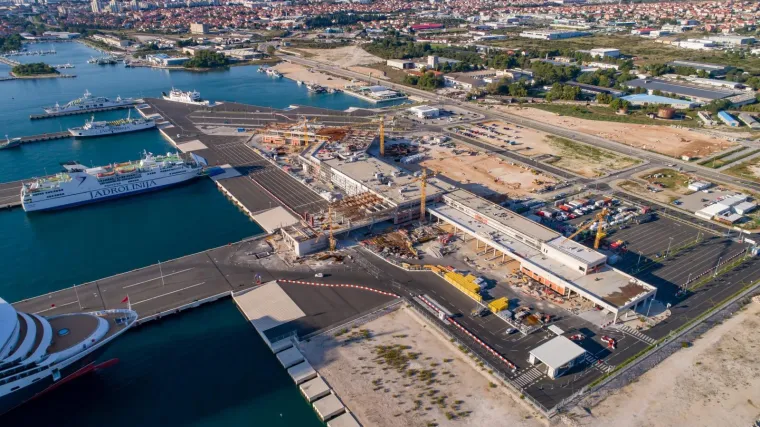 Za upravljanje međunarodnom putničkom lukom Gaženica stigla je samo jedna ponuda