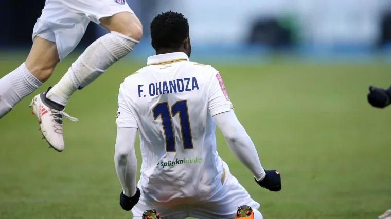 Pogledajte nevjerojatnu pogrešku Dinamove momčadi i gol za veliko slavlje Hajduka