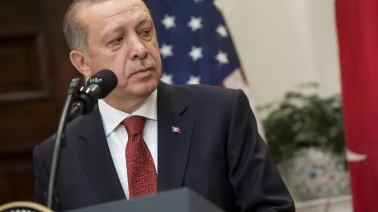 'Ne pomažite kurdskom YPG-u u borbi protiv na&scaron;e vojske'