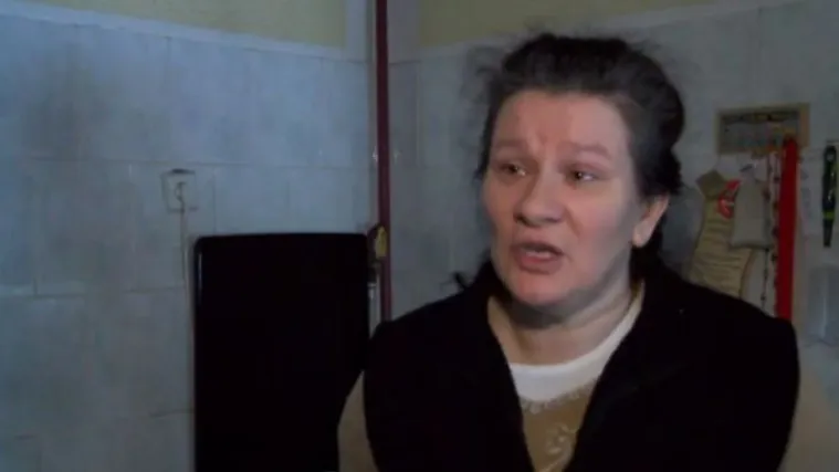 'Gledala sam kako vezan povraća krv i guši se'