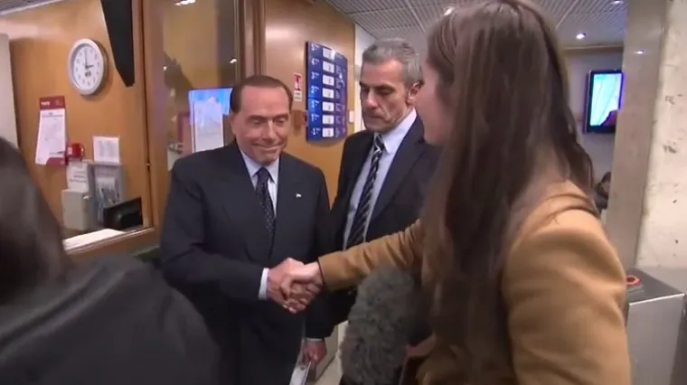 'Nemoj se vi&scaron;e tako rukovati, nitko te neće htjeti oženiti'