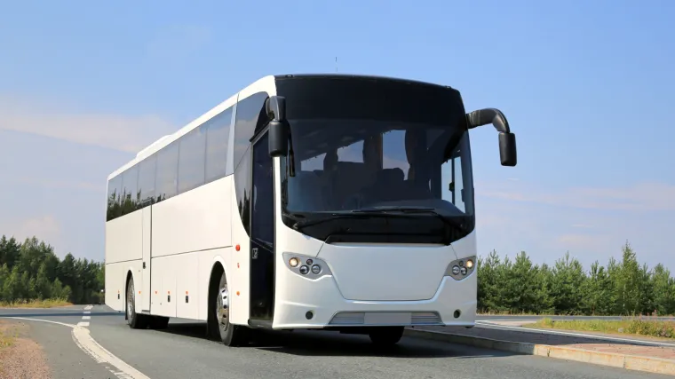 Detalji te&scaron;ke prometne nesreće kod Vrgorca: autobus zbog snijega otklizao u stijene, svemu kumovale ljetne gume