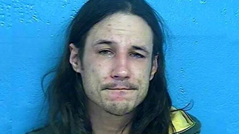 U onome &scaron;to je ostalo od auta, policija prona&scaron;la &scaron;to&scaron;ta