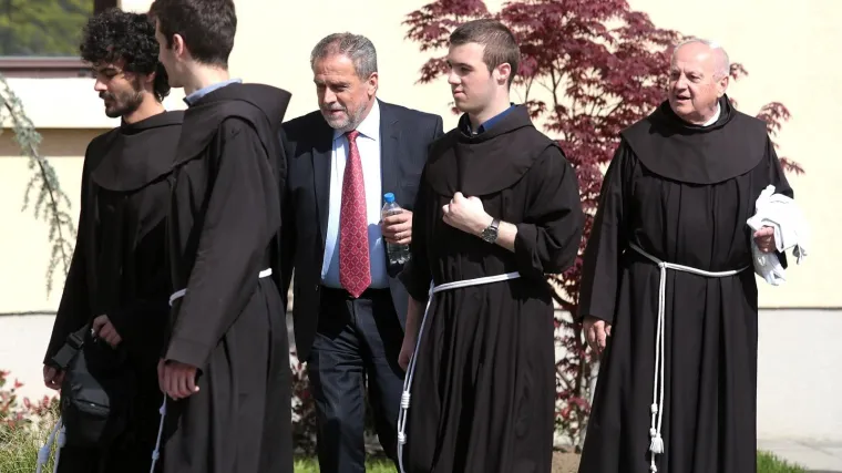 Podijelio va&scaron;ih 13 milijuna kuna - jer su ga lijepo zamolili