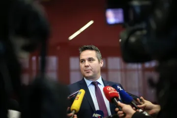 'Što prije izaberite novog povjerenika da se nastavi rad na nagodbi'