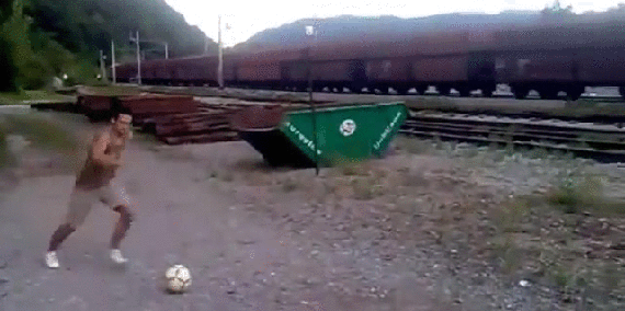 Tko danas ide po loptu?