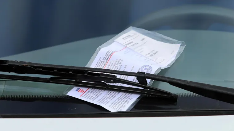 Nijemac prije 4 godine odmarao u Hrvatskoj, a sad mu je stigla 'čestitka' od 400 eura za pogre&scaron;no parkiranje