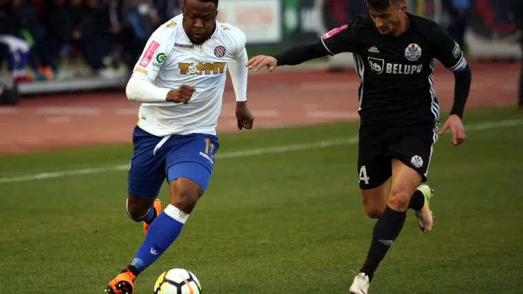 Slaven sru&scaron;io Hajduk i upisao prvu pobjedu na Poljudu u povijesti