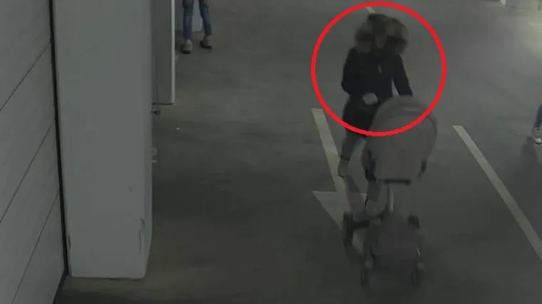 Očajna majka traži pomoć: dvije žene ukrale kolica njenim djevojčicama, prepoznajete li ih?