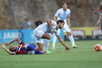 Doveli su brutalna strana pojačanja, a on je još registriran za Rijeku