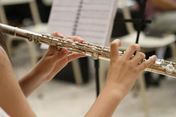 Flauta instrument - najstariji glazbeni instrument