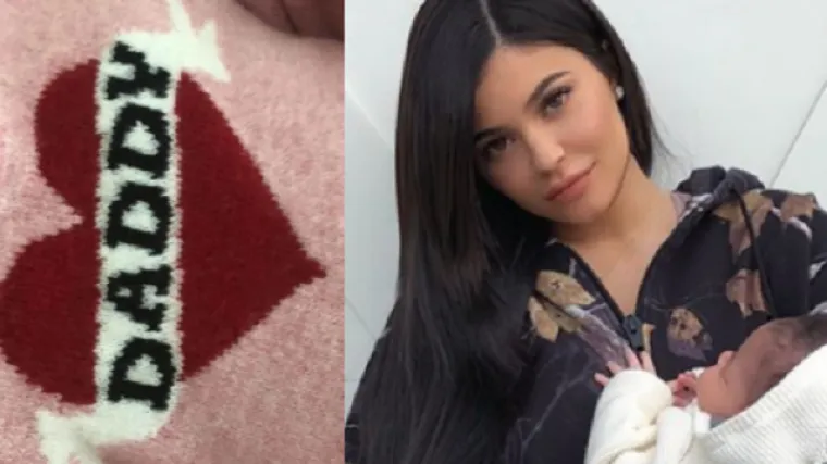 Dečko Kylie Jenner preslatkom objavom obilježio prvi mjesec života svoje kćerkice