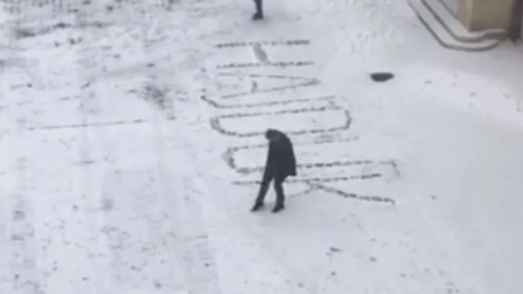 Pogledajte njegovu akciju na Markovom trgu