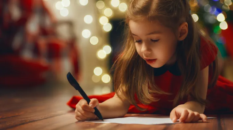 Djeca se muče držati olovku u ruci