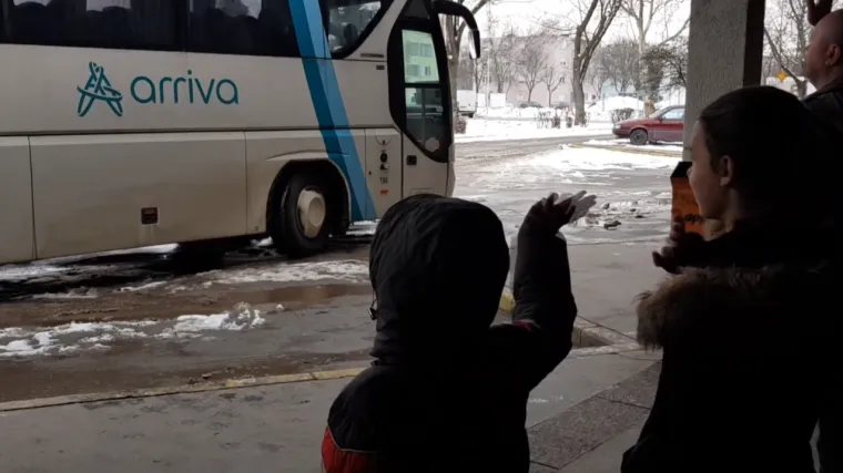 Posjetili smo dom obitelji koja je morala ispratiti majku na posao udaljen 450 km od kuće - pogledajte &scaron;to su nam rekli