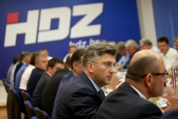 HDZ novim Statutom želi uvesti unutarstranački referendum te model 'jedan član – jedan glas'